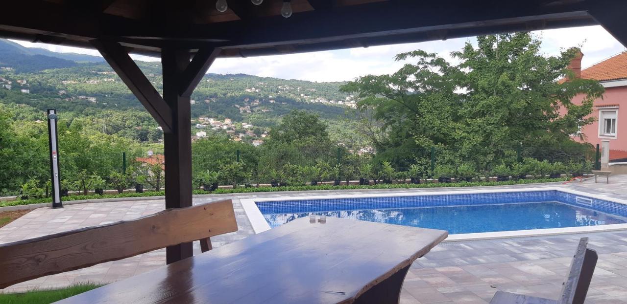 Apartment Opatija 로브란 외부 사진