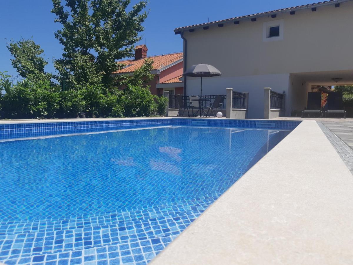 Apartment Opatija 로브란 외부 사진