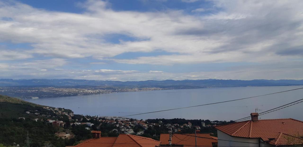 Apartment Opatija 로브란 외부 사진