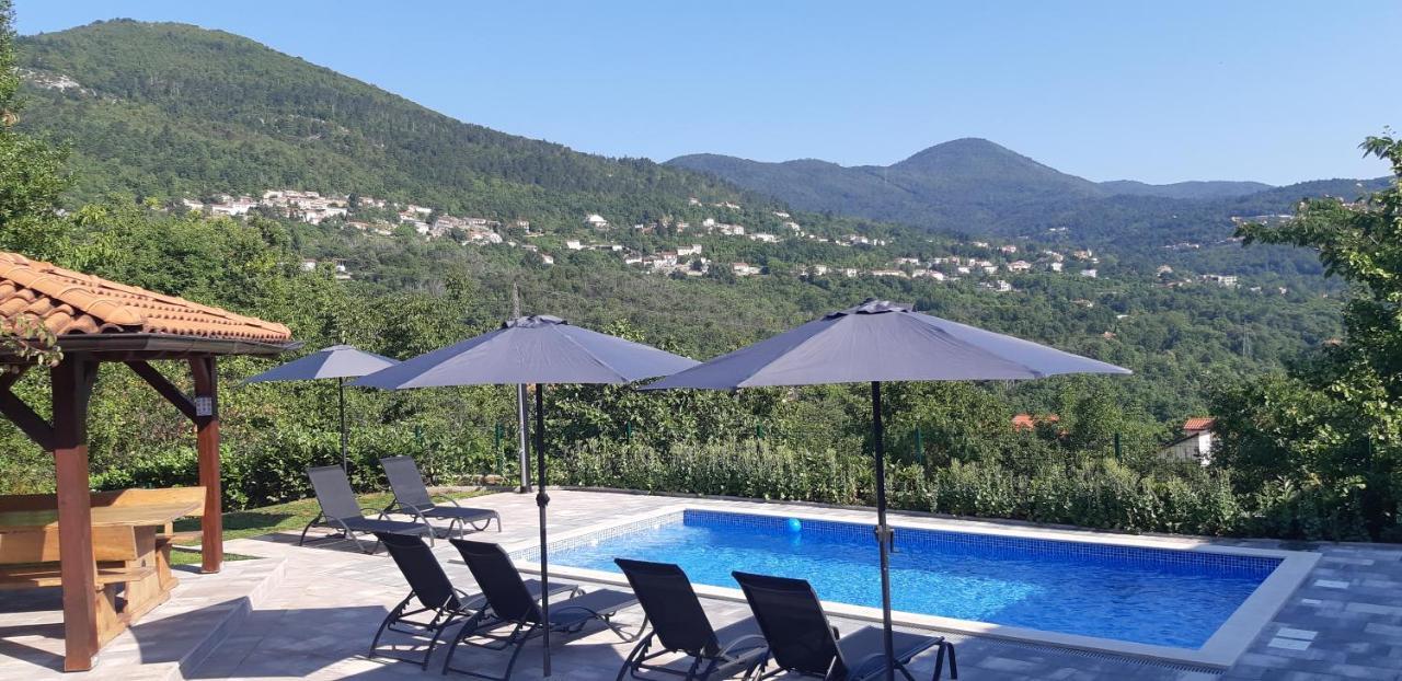 Apartment Opatija 로브란 외부 사진