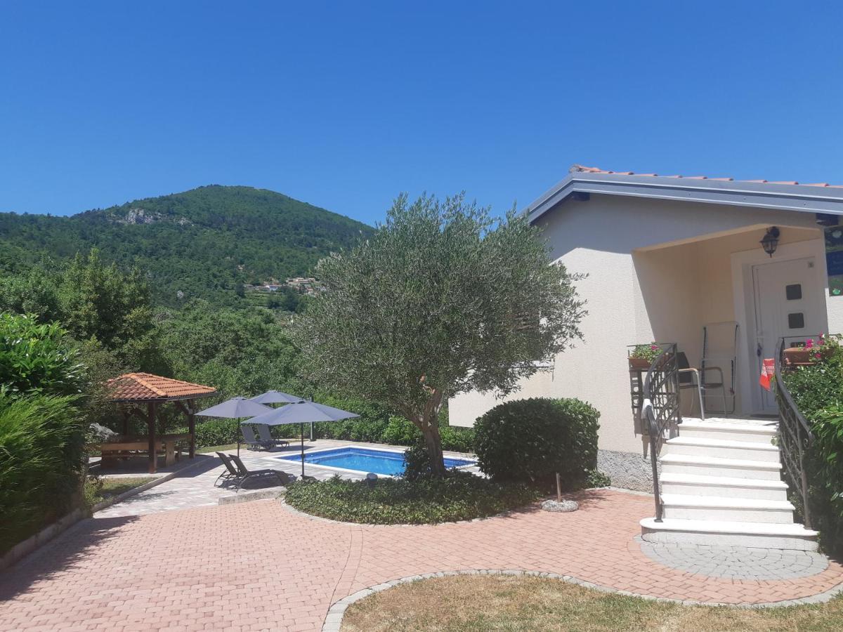 Apartment Opatija 로브란 외부 사진
