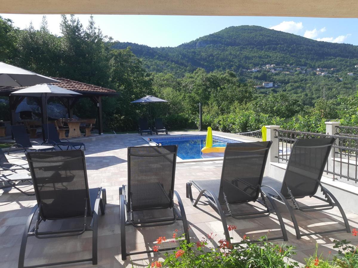 Apartment Opatija 로브란 외부 사진