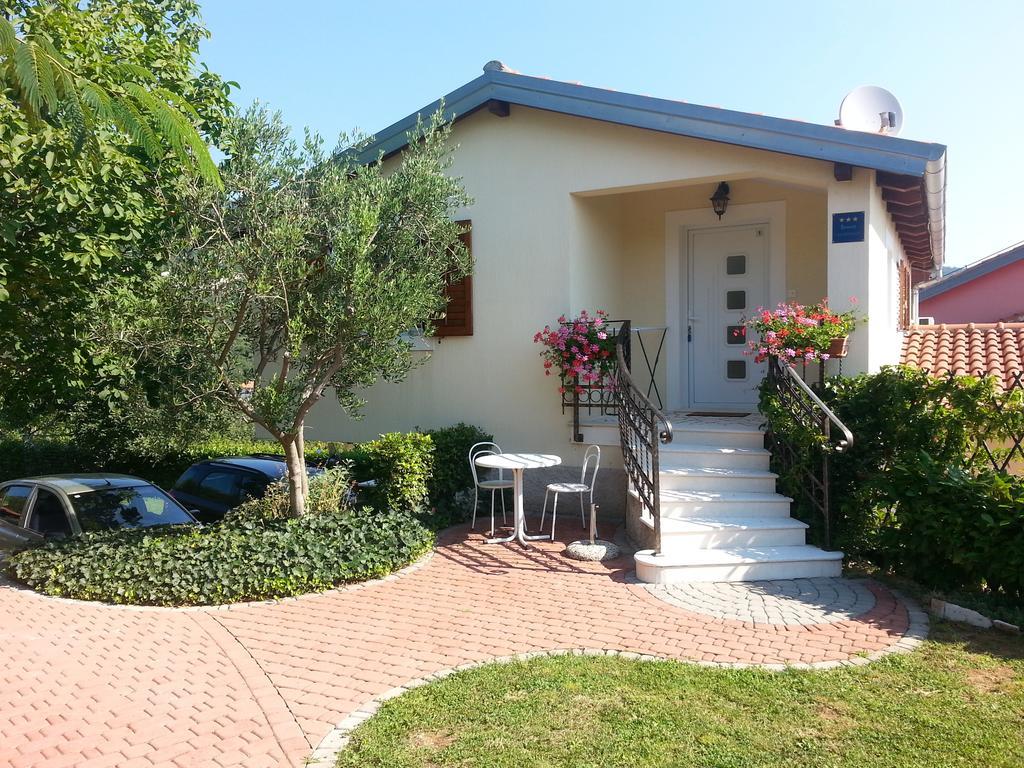 Apartment Opatija 로브란 객실 사진