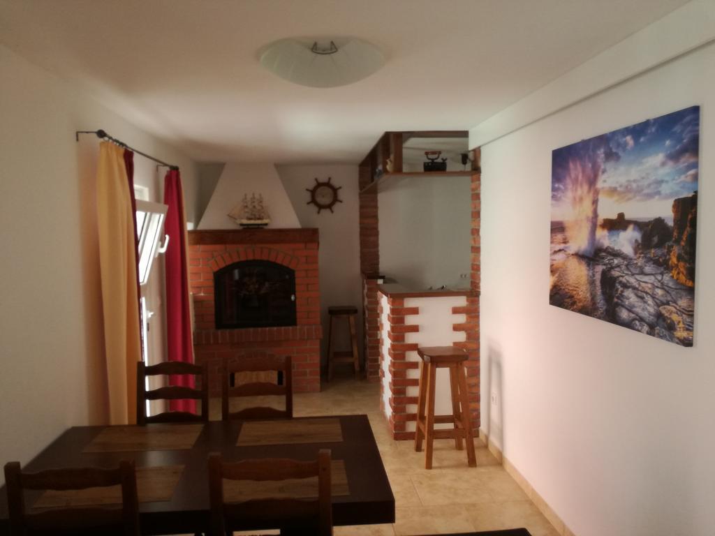 Apartment Opatija 로브란 외부 사진